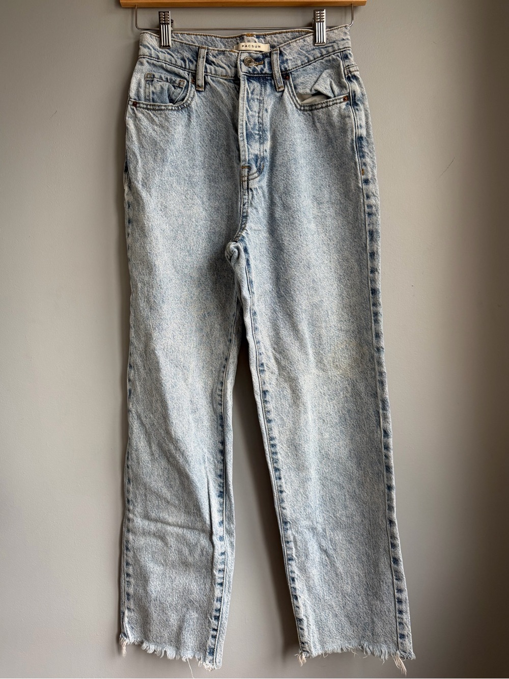 High-Rise Light Wash Women's Jeans